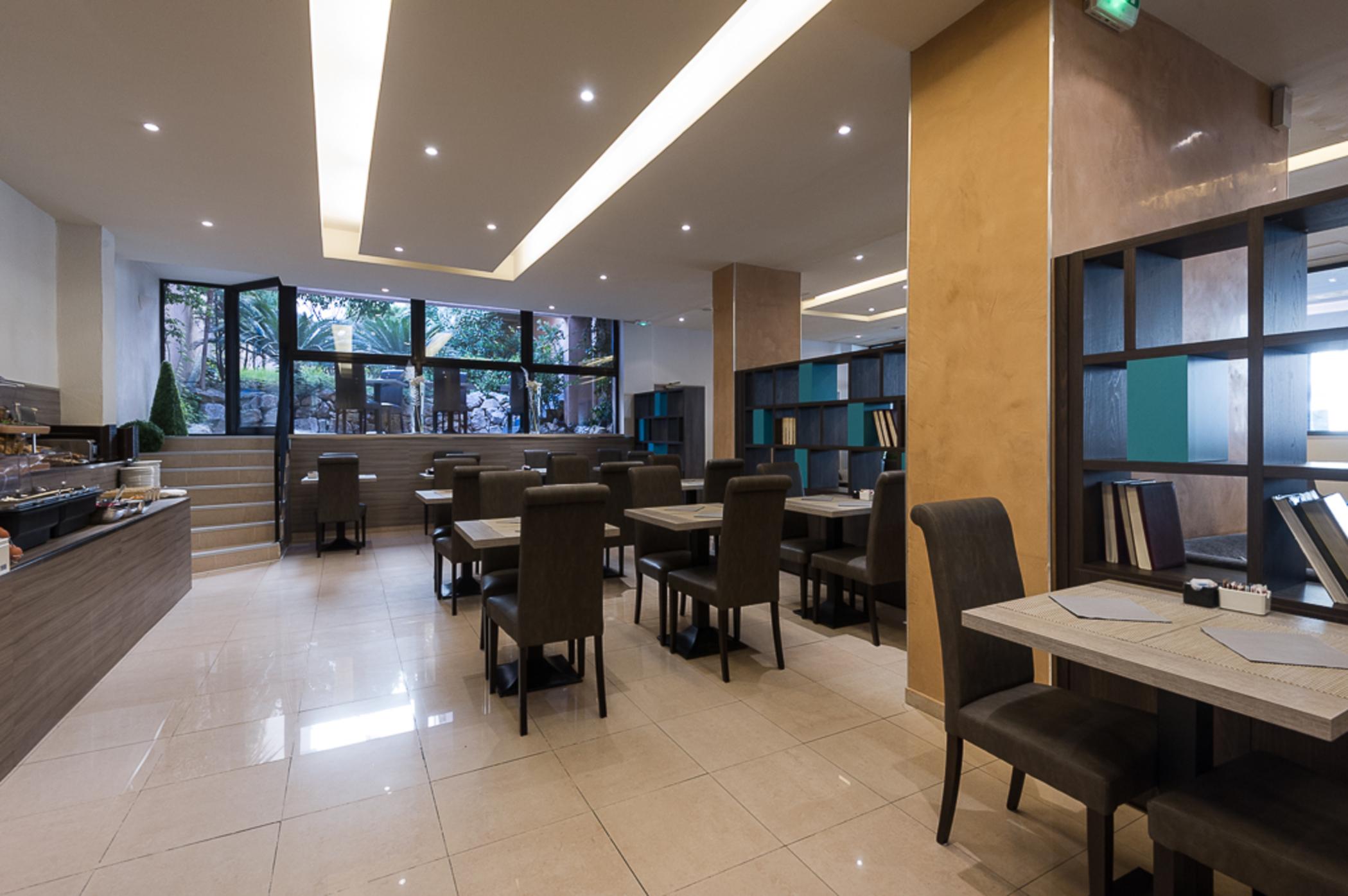 Hotel Pam 4*